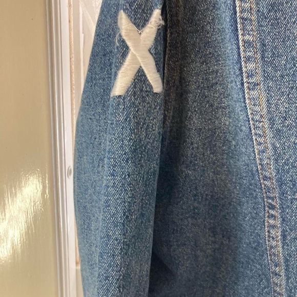 Blue denim jacket with embroidered "Theta" on the back Port Authority M - Picture 3 of 6